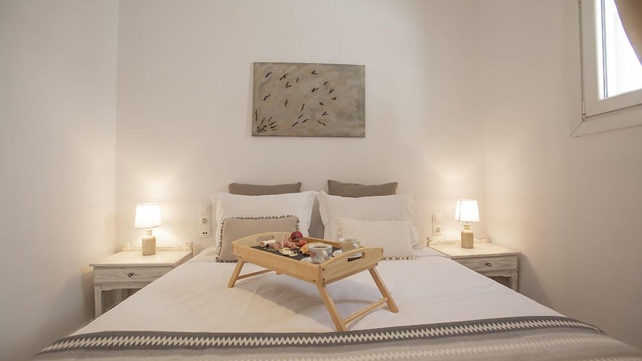 Photo of Bedroom in Ornos