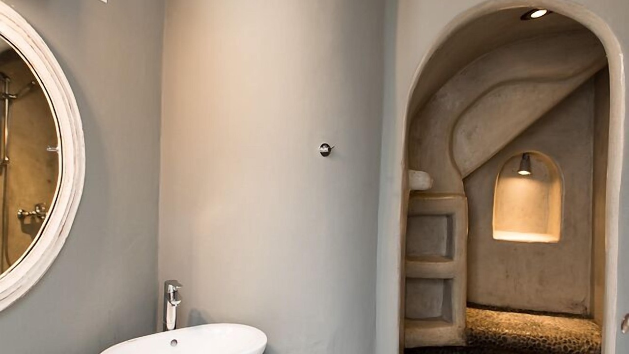 Photo of Bathroom in Ornos