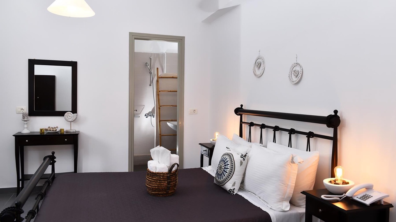 Photo of Bedroom in Perivolos