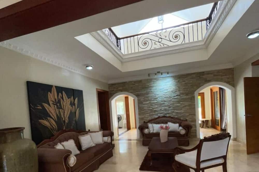 Photo of Livingroom in Guayacanes