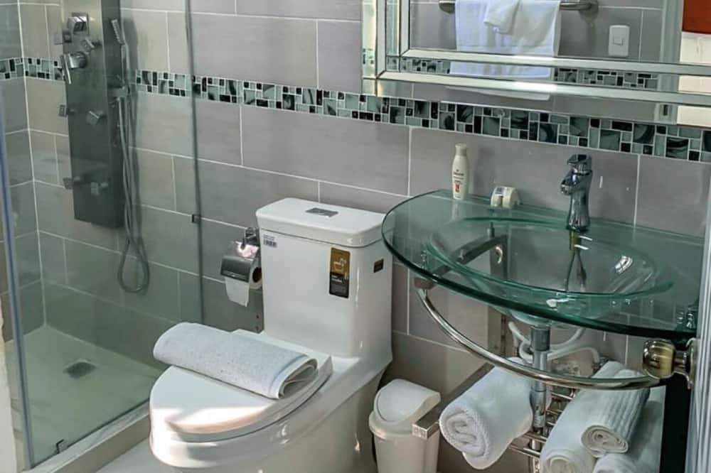 Photo of Bathroom in Licey al Medio
