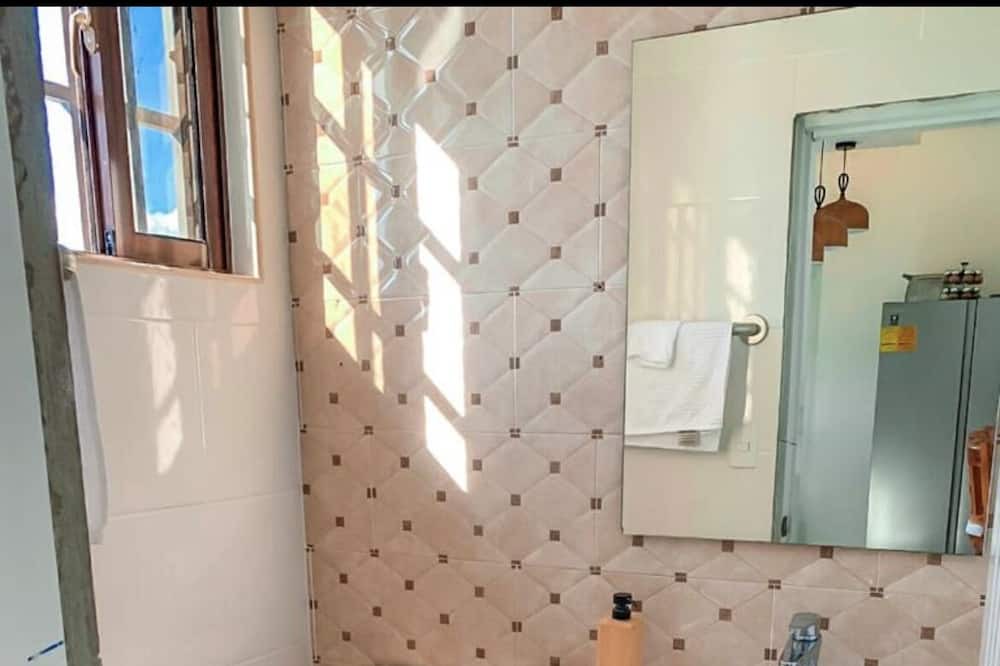 Photo of Bathroom in Licey al Medio