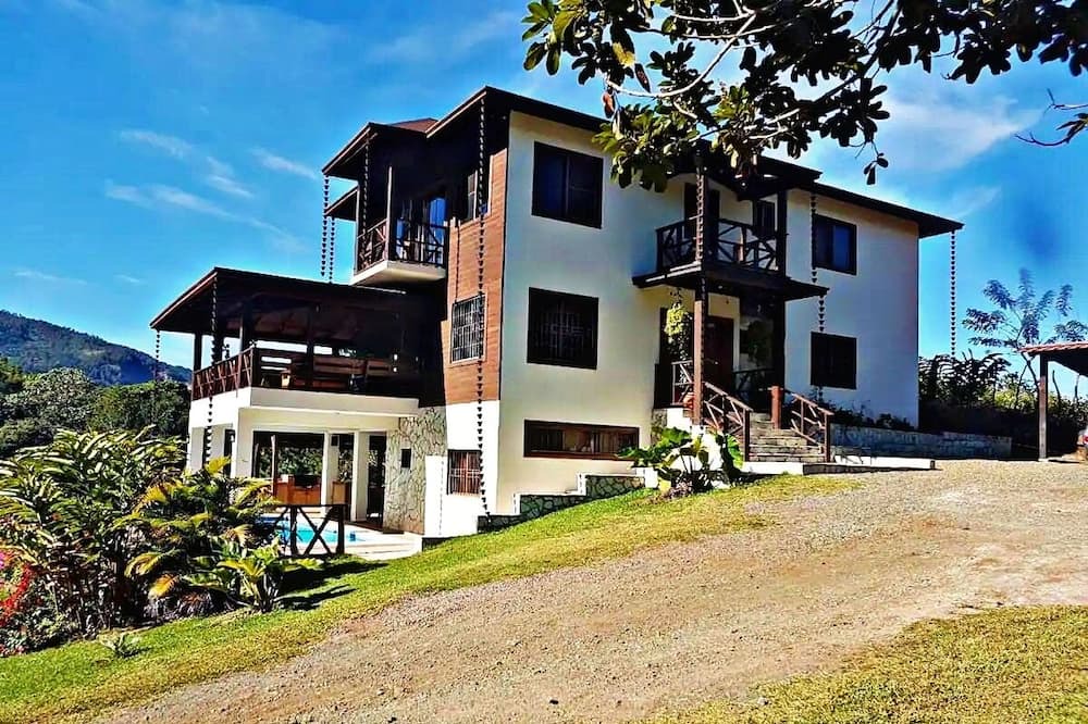Photo of Outdoor in La Vega Province