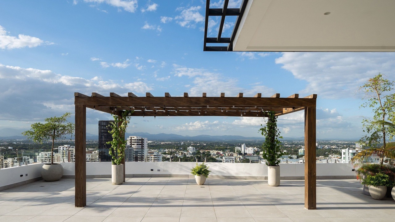 Photo of Patio Balcony in Yolanda Morales