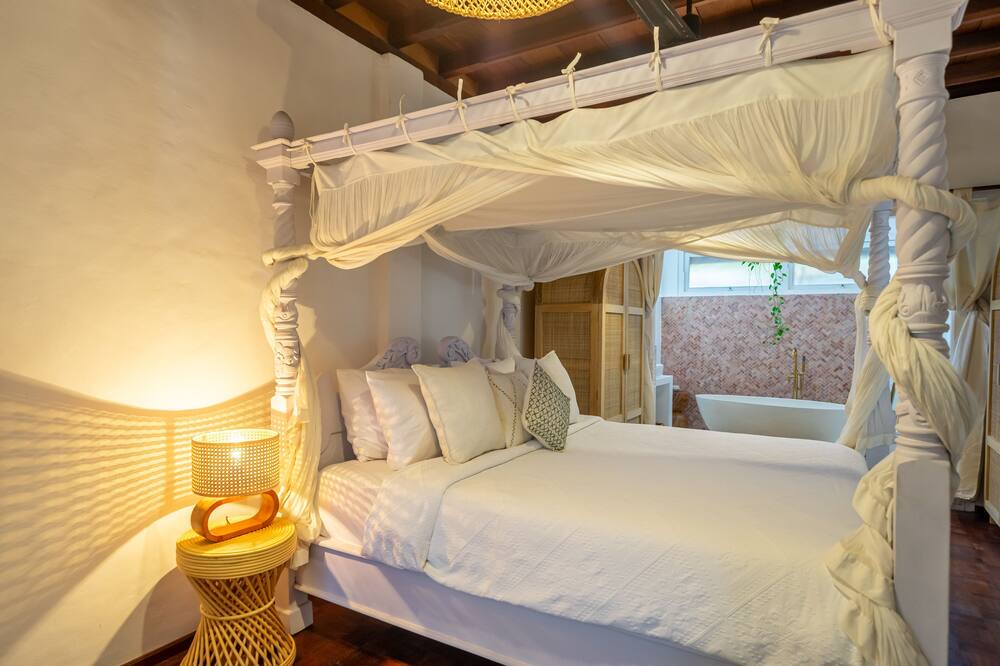 Photo of Bedroom in Drupadi