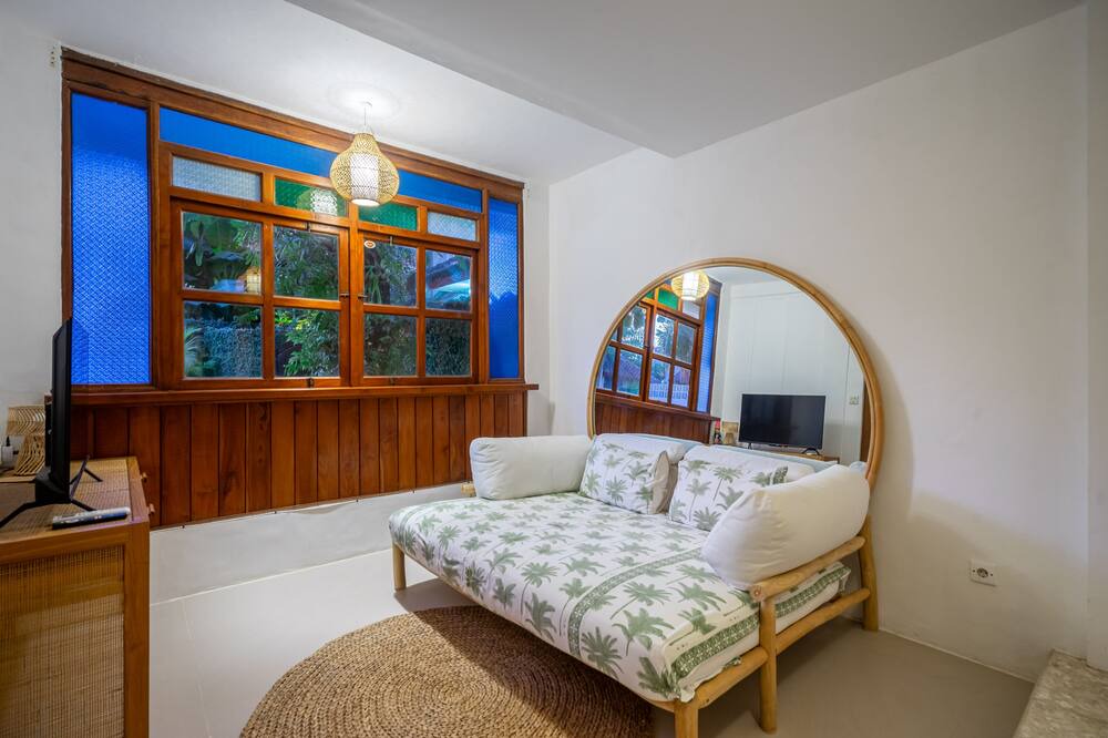 Photo of Bedroom in Drupadi