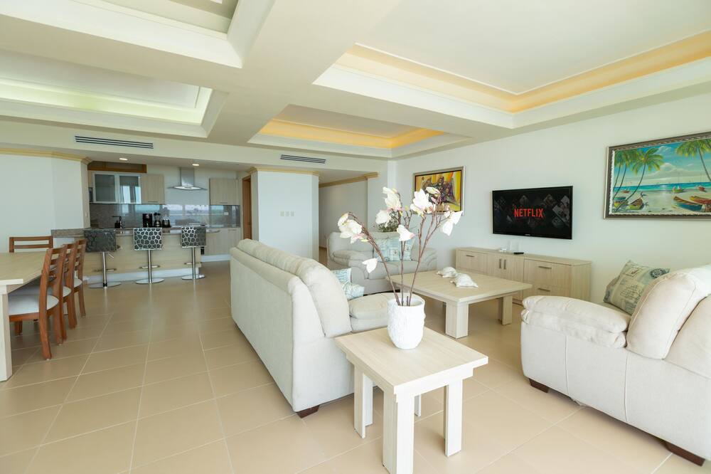 Photo of Others in Villas Del Mar
