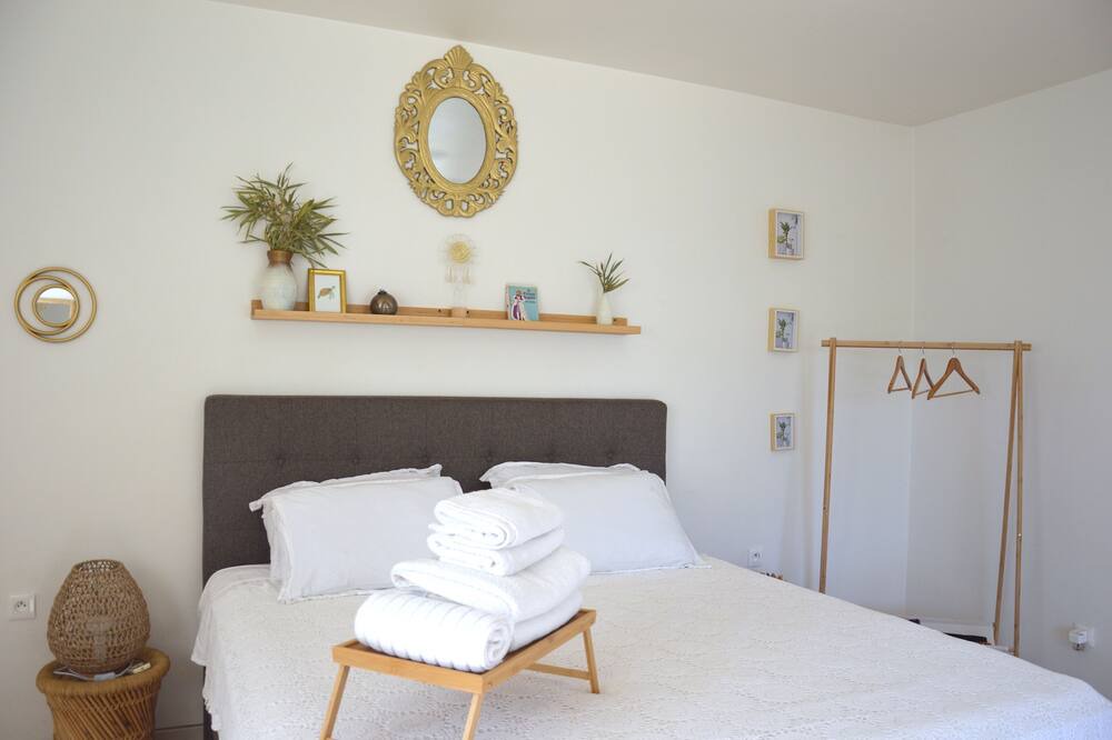 Photo of Bedroom in Pa'ofa'i