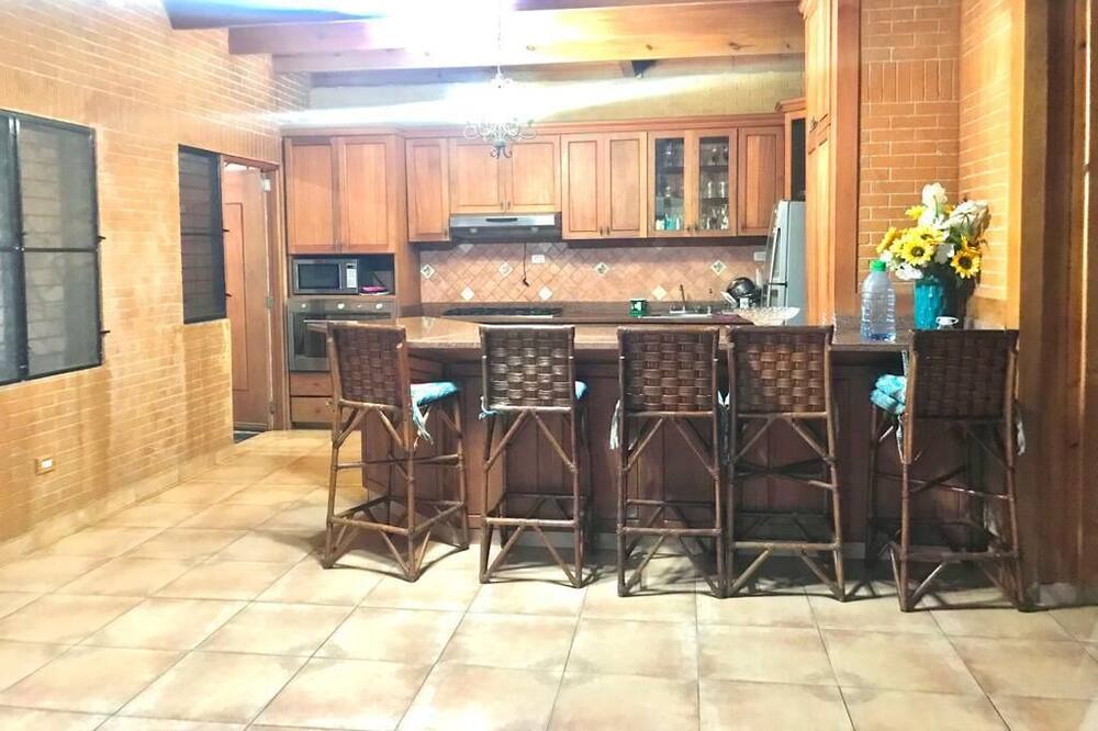 Photo of Kitchen in La Vega Province