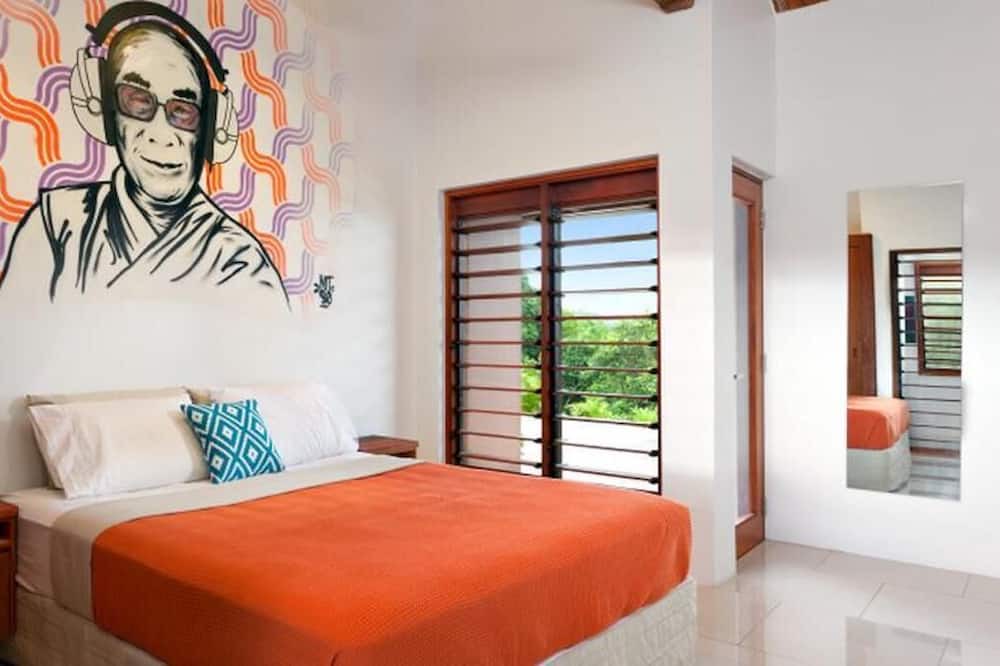 Photo of Bedroom in Qalito Island