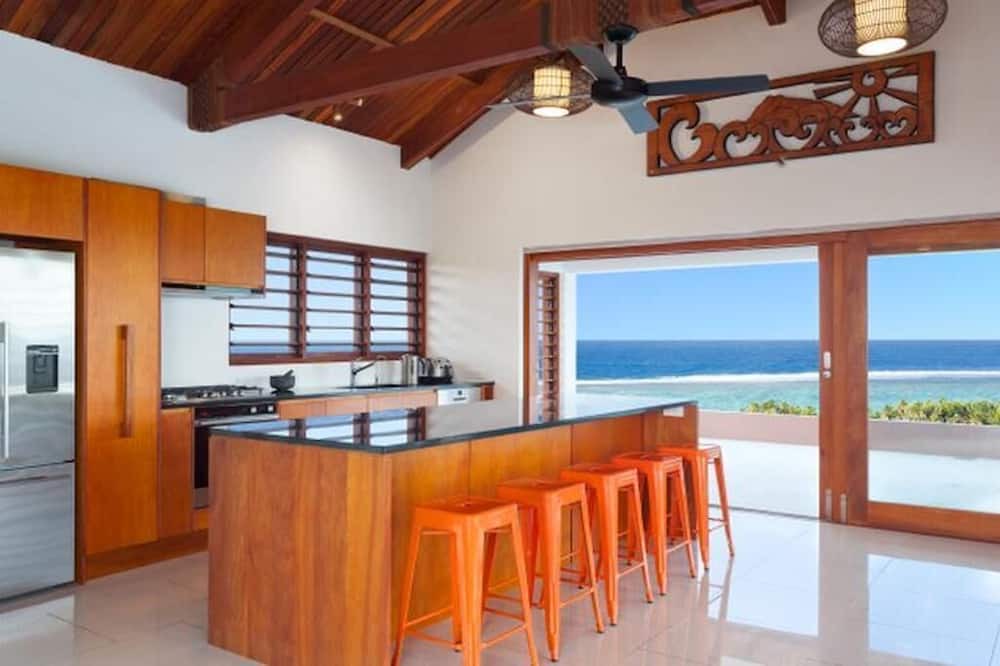 Photo of Kitchen in Qalito Island