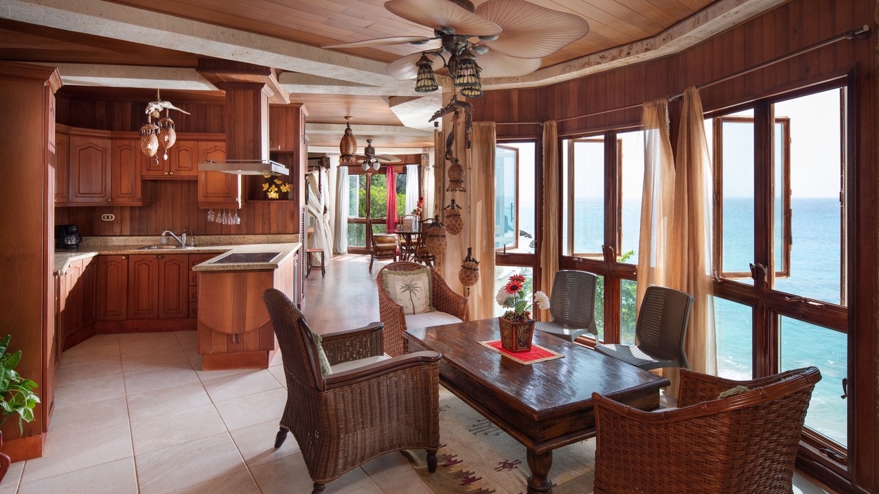 Photo of Livingroom in North Coast