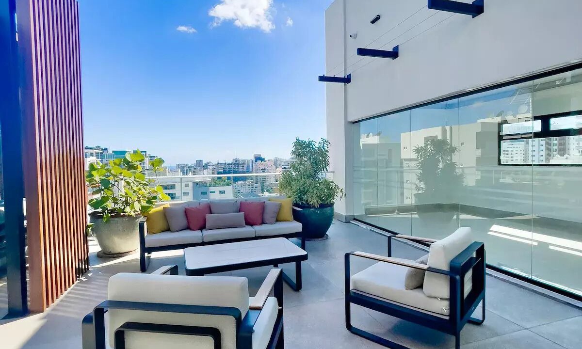 Photo of Outdoor in Yolanda Morales