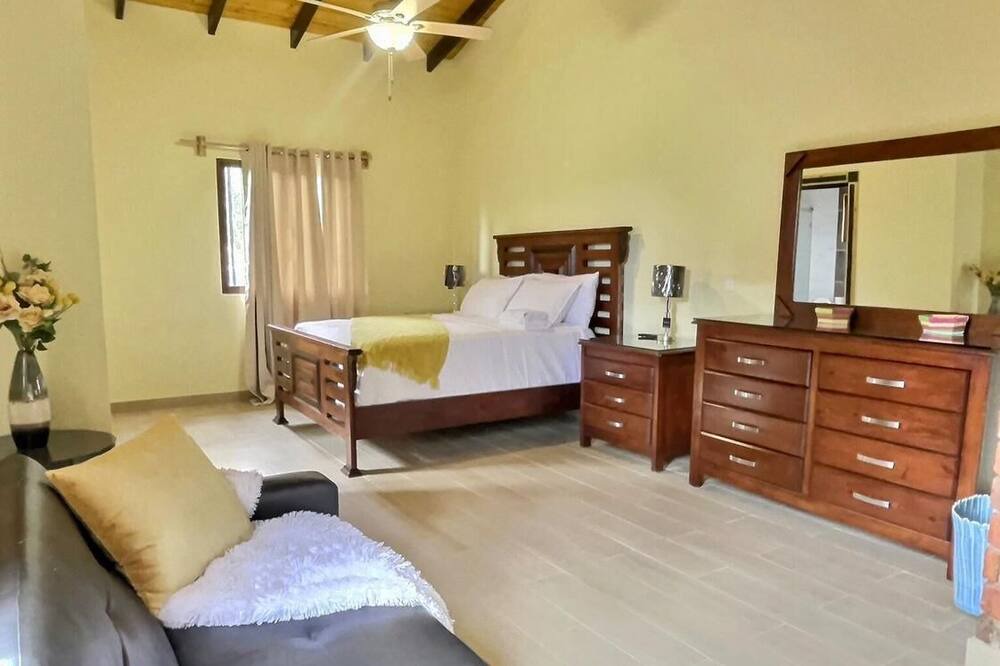 Photo of Bedroom in La Joya