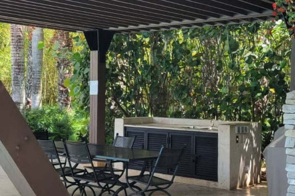 Photo of Outdoor in Los Altos