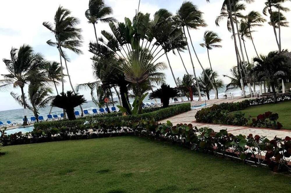 Photo of Outdoor in Juan Dolio - El Pueblo