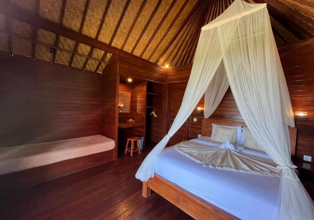 Photo of Bedroom in Mushroom Bay
