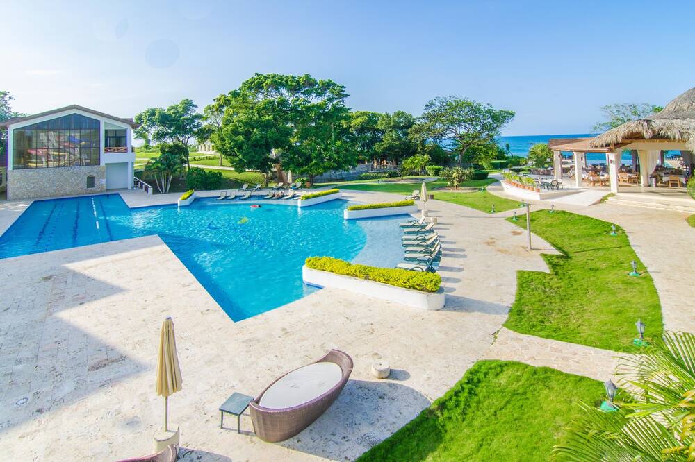 Photo of Outdoor in Los Brazos