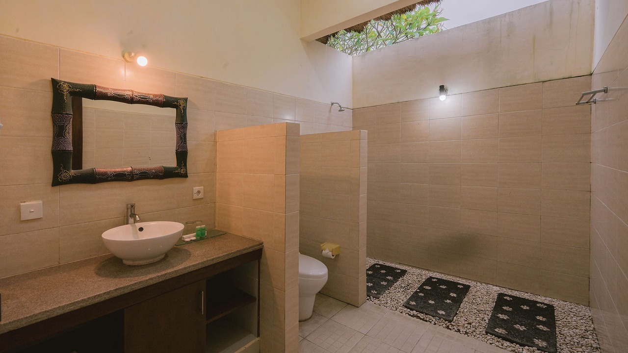 Photo of Bathroom in Pekutatan