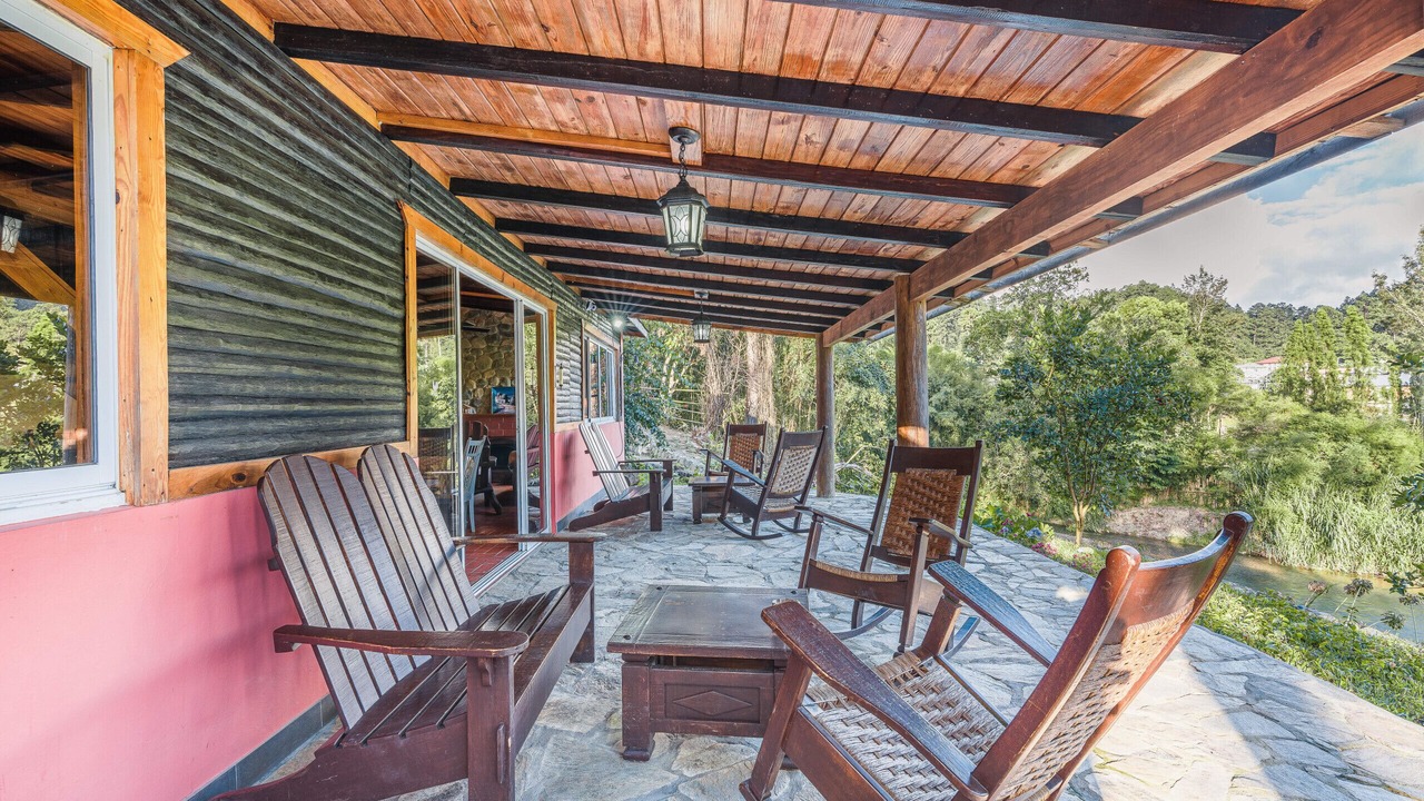 Photo of Patio Balcony in Constanza