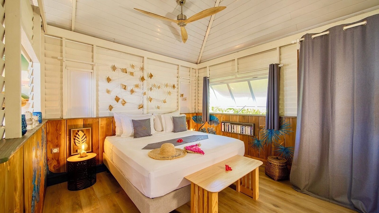 Photo of Bedroom in Opoa