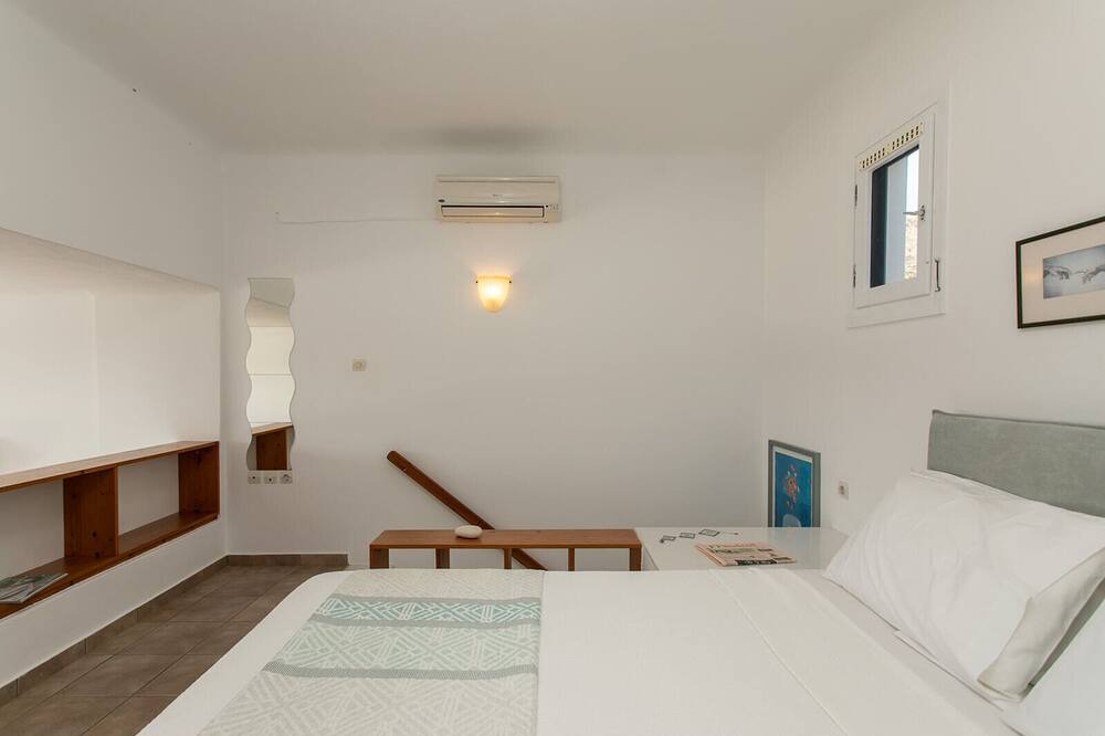 Photo of Bedroom in Stelida