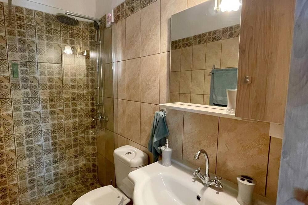 Photo of Bathroom in Kritinia