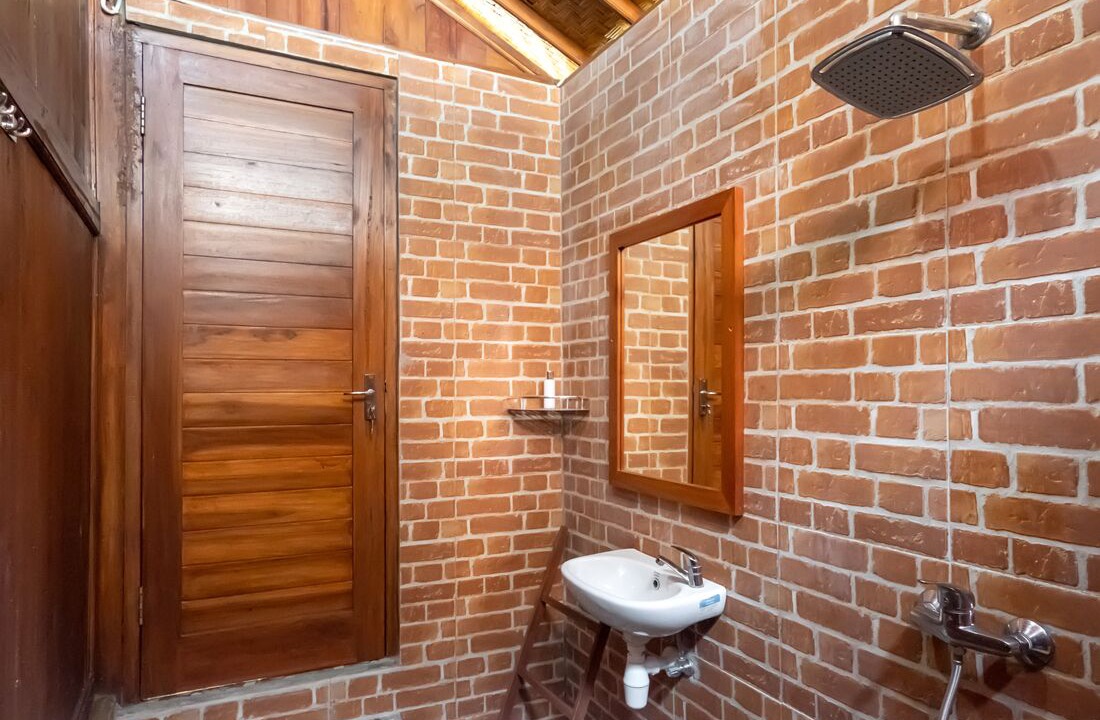 Photo of Bathroom in Suraberata