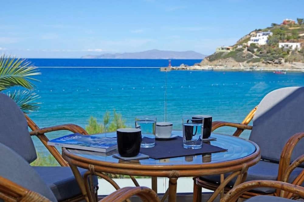 Photo of Outdoor in Kini