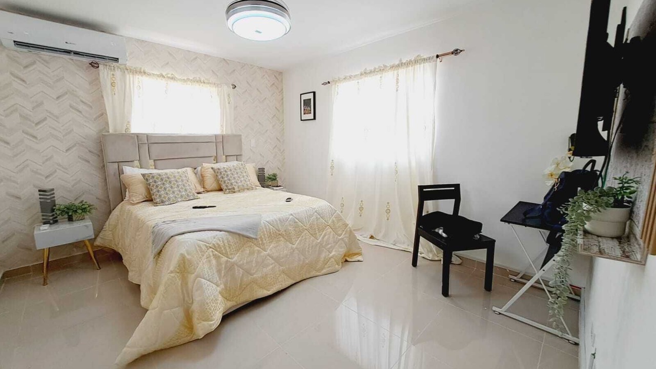 Photo of Bedroom in Pantoja