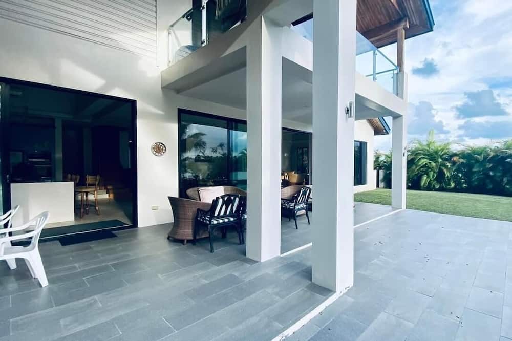 Photo of Patio Balcony in Martintar
