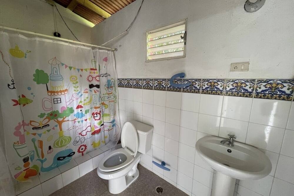 Photo of Bathroom in Dominicus