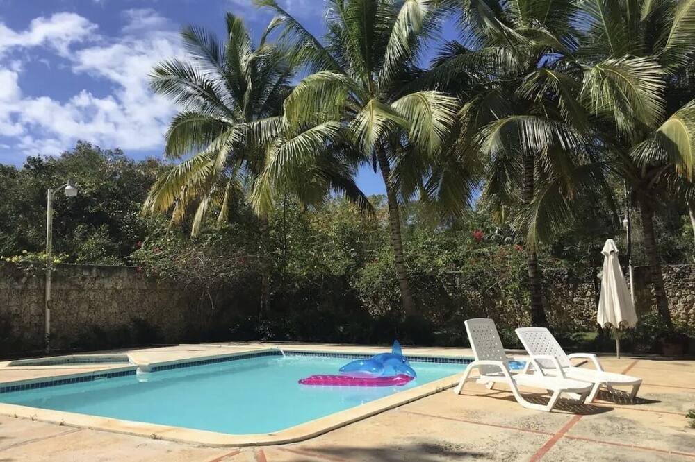 Photo of Outdoor in Dominicus