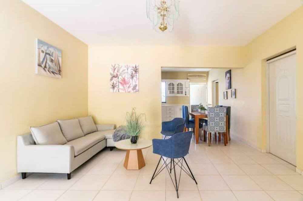 Photo of Livingroom in Puerto Bahia