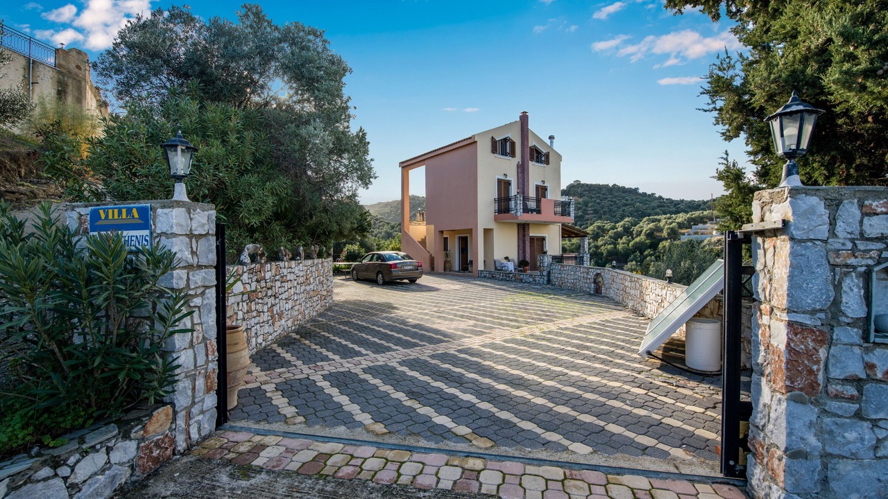 Photo of Outdoor in Stalos