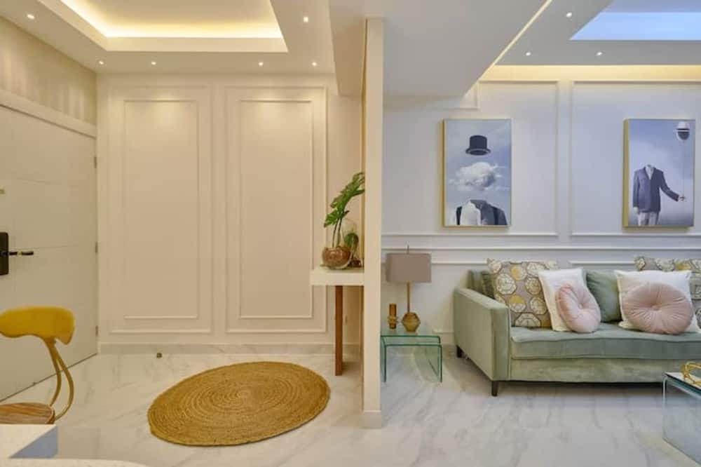 Photo of Livingroom in Evaristo Morales