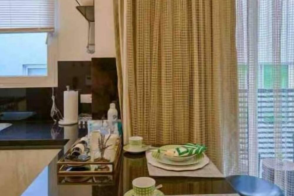 Photo of Kitchen in Evaristo Morales