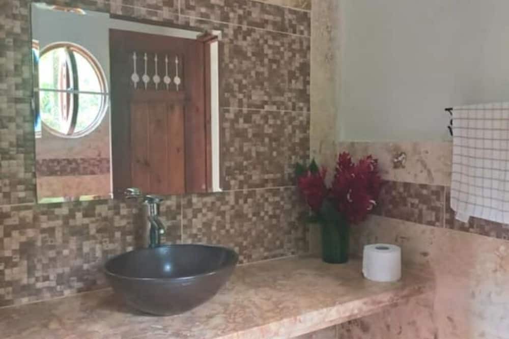 Photo of Bathroom in Cambita Garabitos