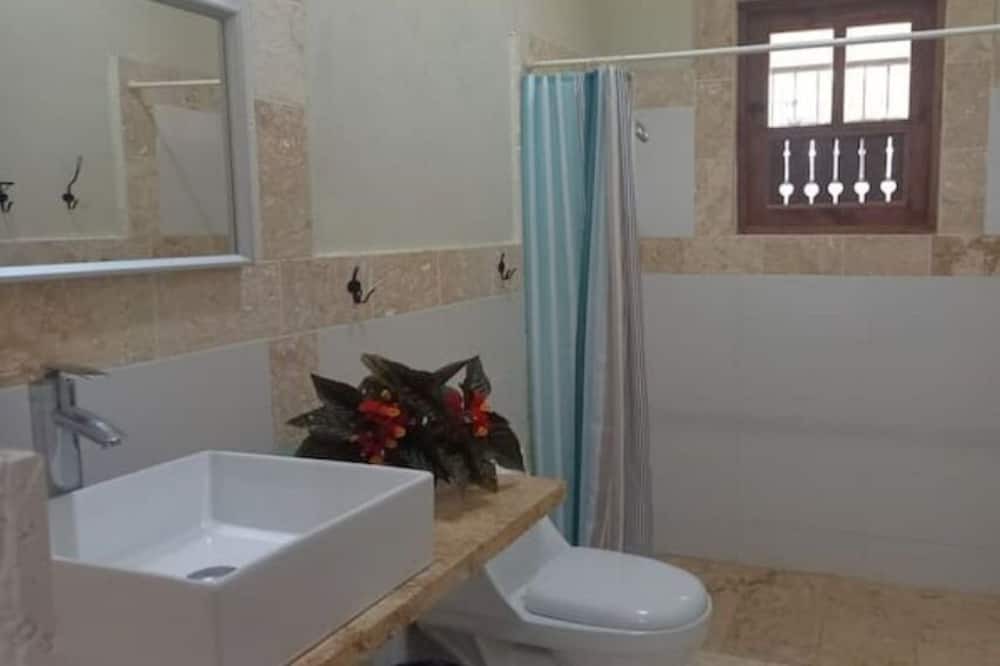 Photo of Bathroom in Cambita Garabitos
