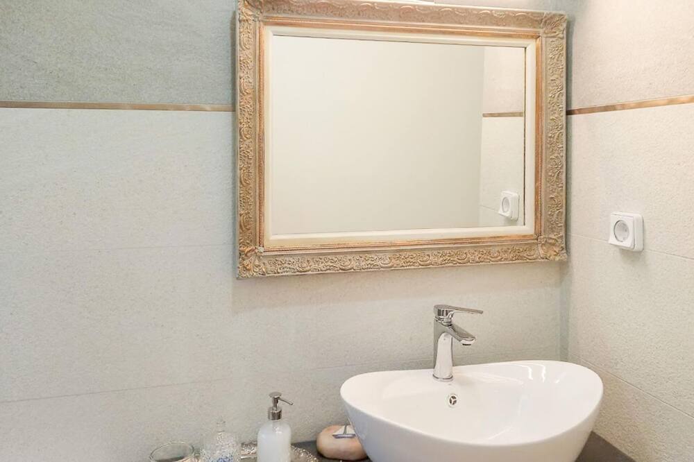 Photo of Bathroom in Vlachopoulatika