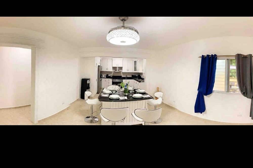 Photo of Bathroom in Janico