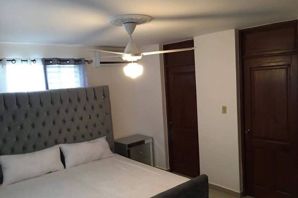 Photo of Bedroom in Villa Mella