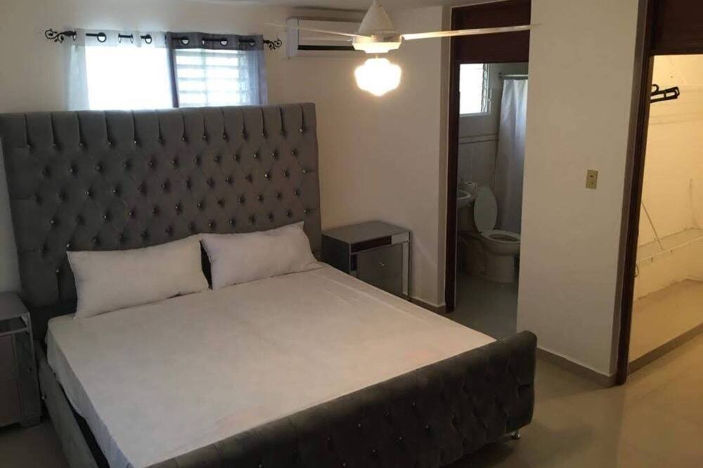 Photo of Bedroom in Villa Mella