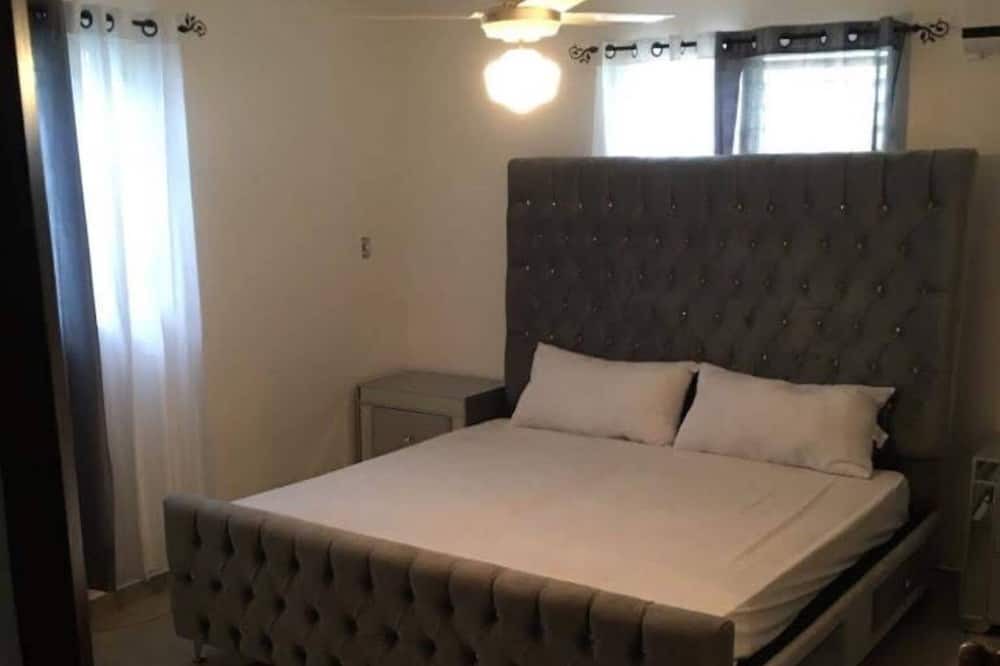 Photo of Bedroom in Villa Mella