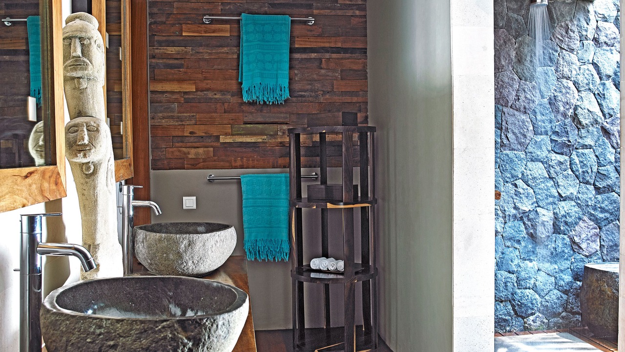 Photo of Bathroom in Petulu