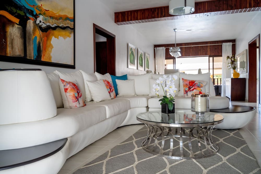 Photo of Livingroom in Jarabacoa