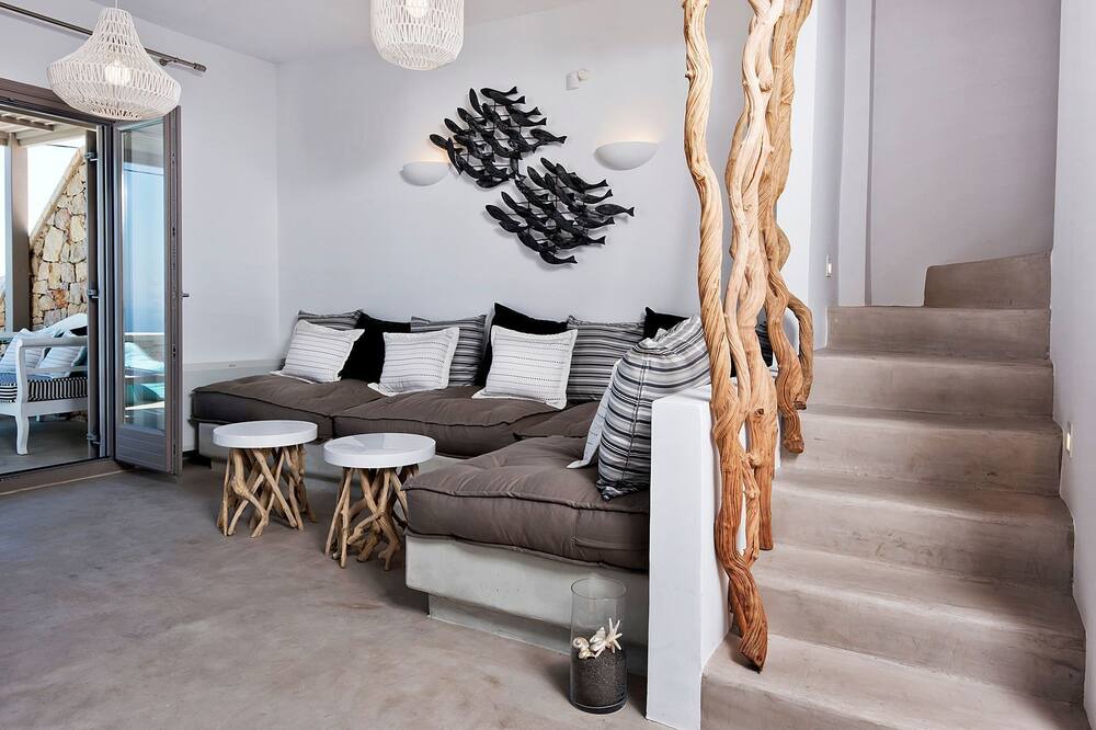 Photo of Livingroom in Santorini