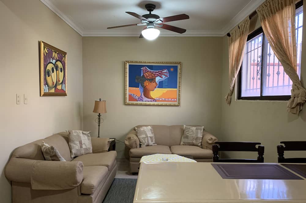 Photo of Livingroom in La Arboleda