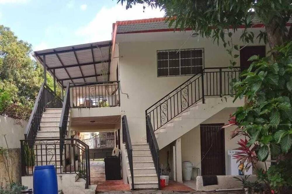Photo of Patio Balcony in Santiago Province