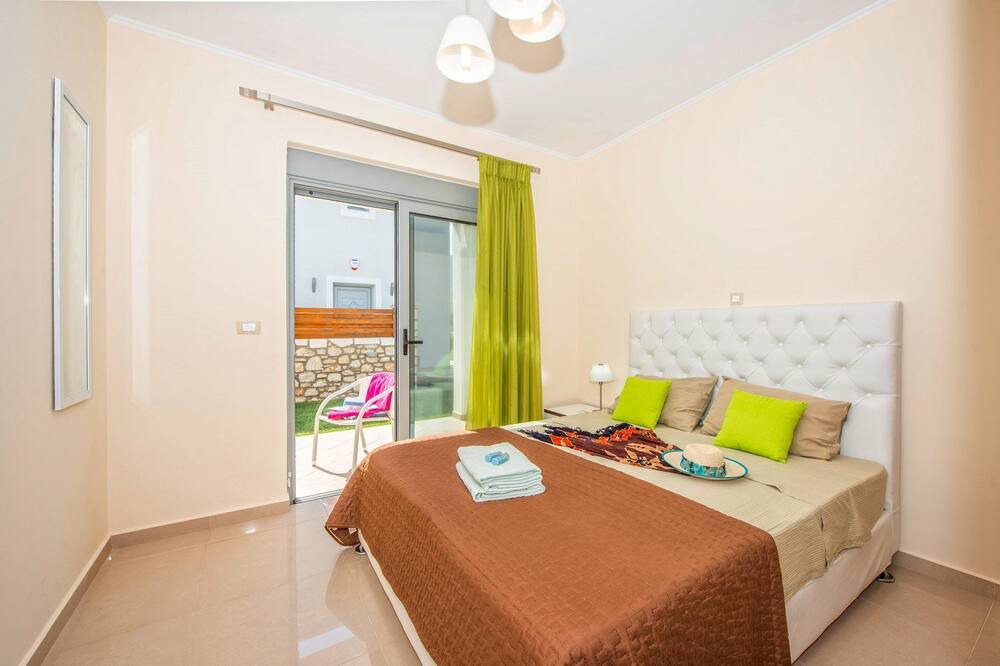 Photo of Bedroom in Lardos